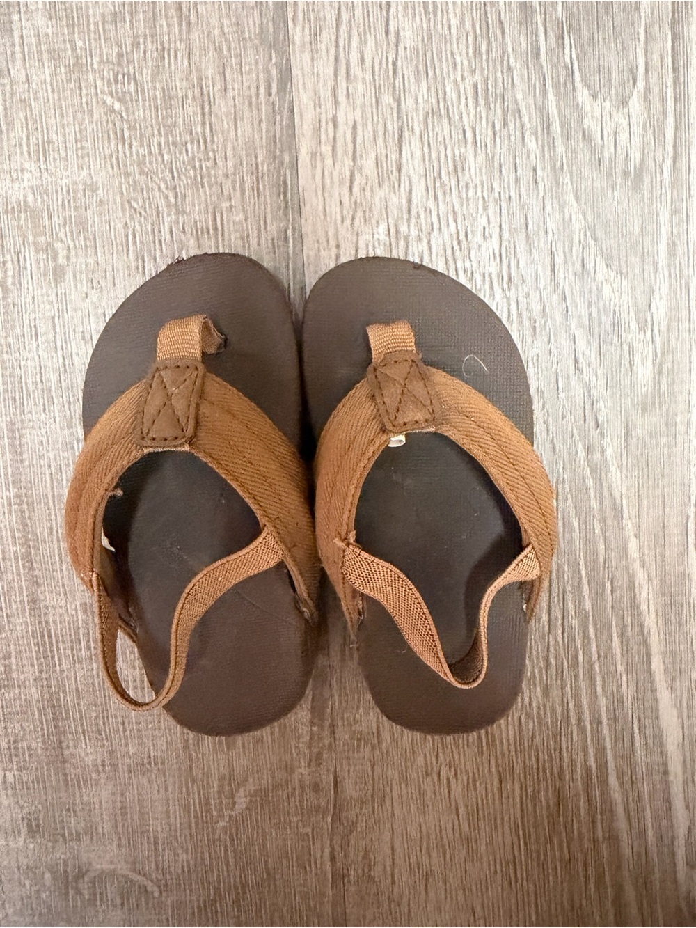wonder nation Brown Canvas Strap Toddler Flip-Flops